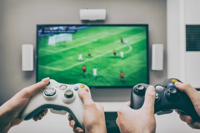 Xbox Series S: Kompaktowa Moc Świata Gry